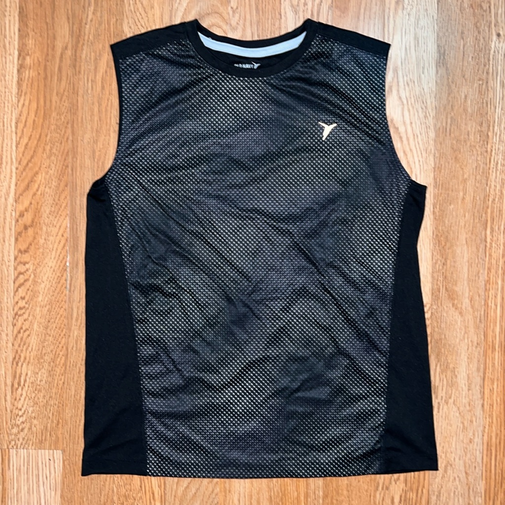 Old Navy Active Dry Fit Boys Tank Top